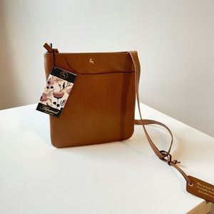 NWT ASHWOOD Genuine Leather Crossbody With Asymmetrical Pocket in Tan